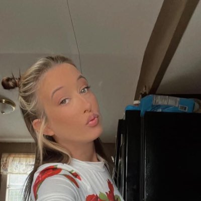 #NewProfilePic https://t.co/SCYJGn4MYa<a href="/tag/newprofilepic"class="tags">#NewProfilePic</a>