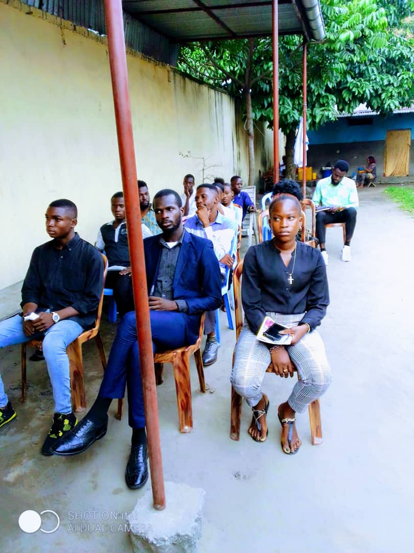 Jmulumba45's tweet photo. #hier le 12 fév 2023 à l'#AJPDC , le #coordonnateur Jonathan Mulumba avais tenu une réunion #stratégique avec les membres de la #comité restreinte . Au #menu du jour c'était : les #stratégies à monter pour réussir l'#assainissement dans la commune de Masina... https://t.co/25y5lzddwZ