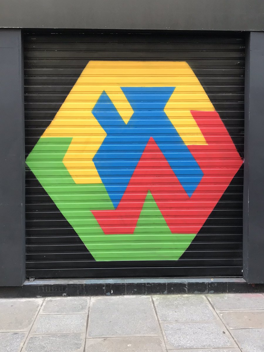 MadeInDebens's tweet photo. Furtive Hexagon 
#Paris2024 https://t.co/k6LEFn57j7