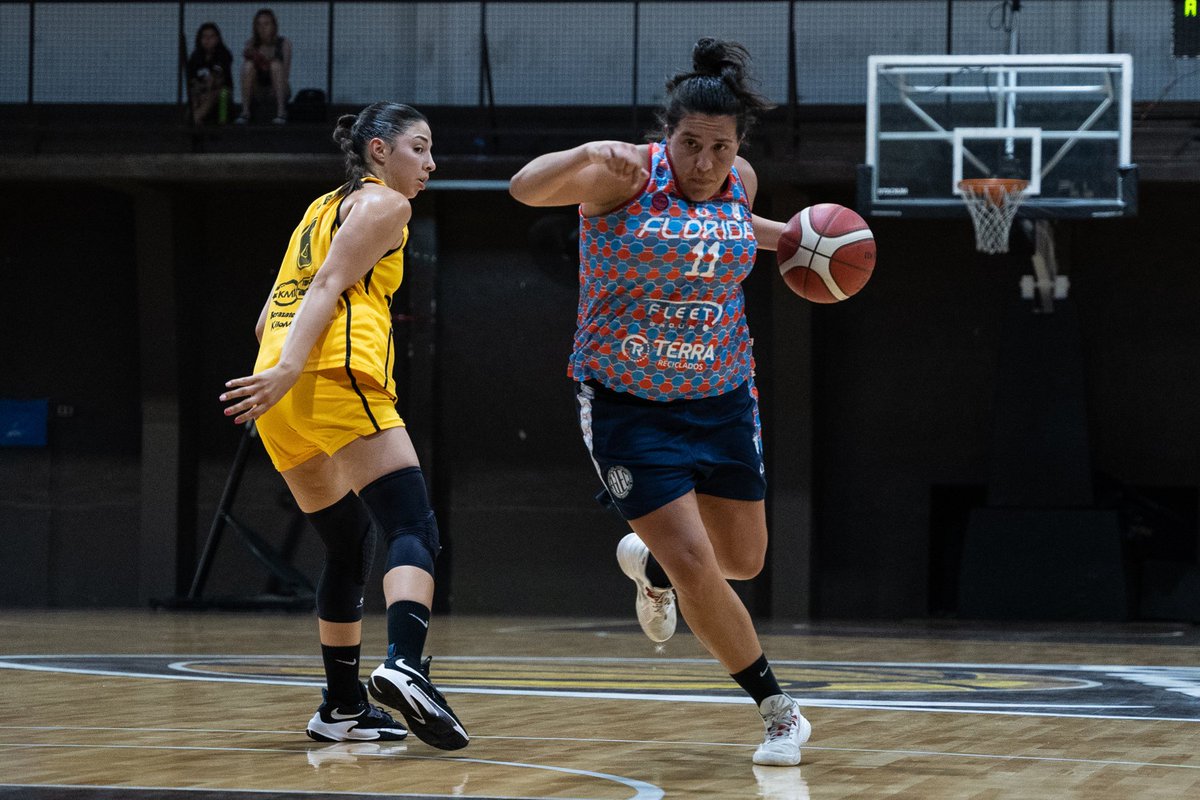 Clasificación Directa ❤💙

Florida le gano a Berazategui 65-51 y clasifica en el puesto 2 para los PlayOffs de La Liga Femenina.

📊Miculka 19PT/16RT/2AS/28VAL

#SOMOSFLORIDA
#ELORGULLODELBARRIO