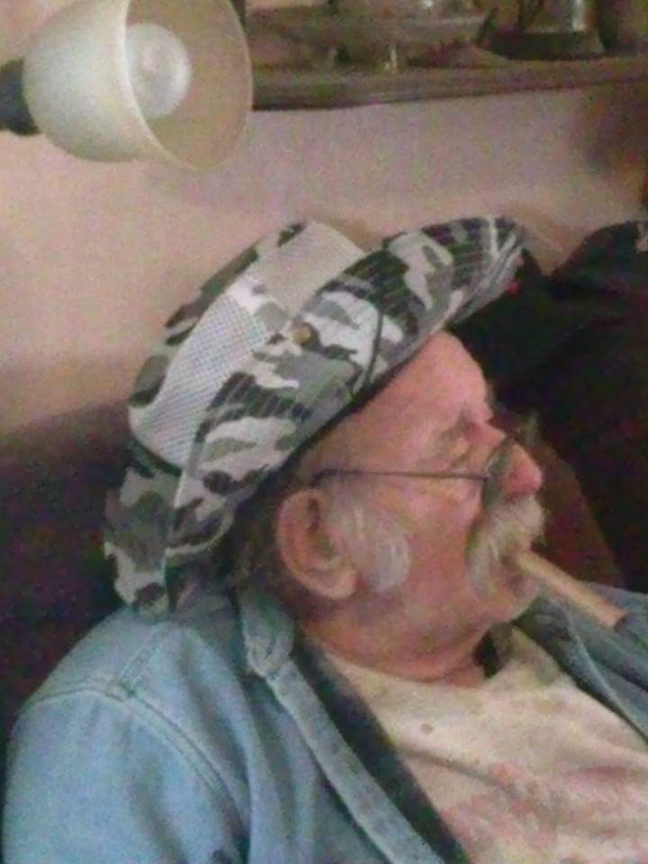 UpperFalls's tweet photo. @johnpavlovitz I miss my dad's sarcastic humor. He was my rock. https://t.co/X6VC090Rd8