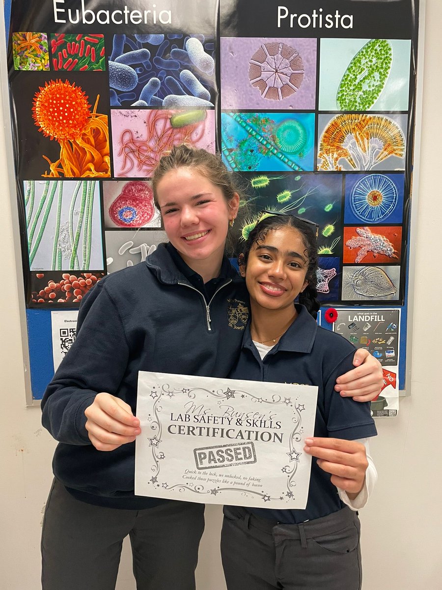 mpsjscience's tweet photo. Good news! Mrs. Giovinazzo’s Gr 10 preIB classes managed to solve the lab safety escape room. Looks like these scientists are ready for a semester full of experiments. 👏#mpsjscience ⁦@MPSJ_TCDSB⁩ https://t.co/jZGj264ikA