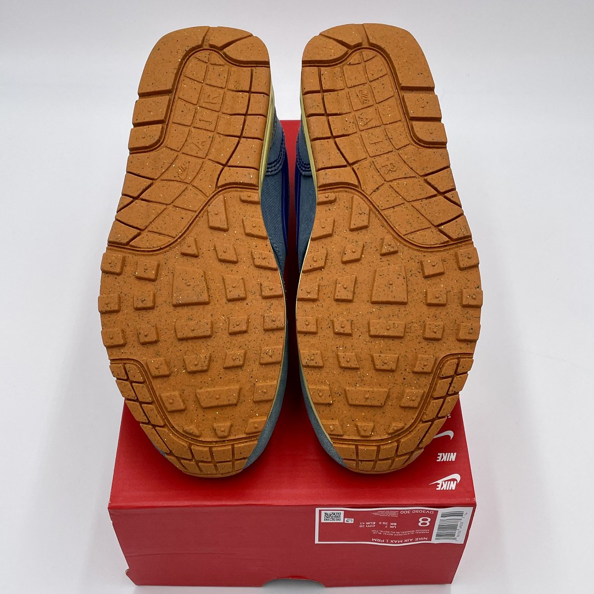 SneakersSimply's tweet photo. Nike Air Max 1 PRM Dirty Denim
Deadstock
Size: 8
Price: $125
#simplysneakers #nike #airmax1 #denim #fashion #theplacetoshop #kicks #sneakers #sneakerheads #smallbusiness #kickstagram #follow #support https://t.co/JJ6SnqHaq5