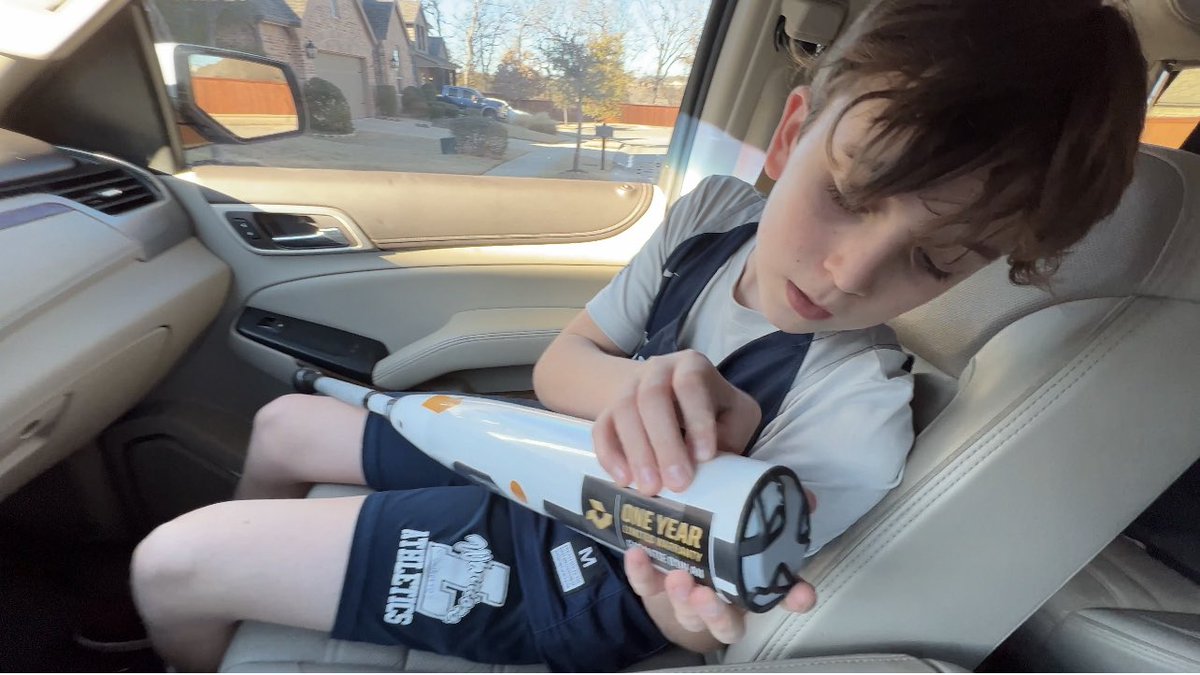 KrisGutierrez's tweet photo. For the first time in recent memory I missed the #SuperBowl kickoff.. why? My son asked to go to @DBATLewisville to break in his new @DeMarini bat. How do I say no to that? He wants to impress coach @Billy_Jordan22 and @LCSBaseball ⚾️ #NavyOut (Class of 2029 @kirk_saarloos 😉) https://t.co/JAddKy8HgI