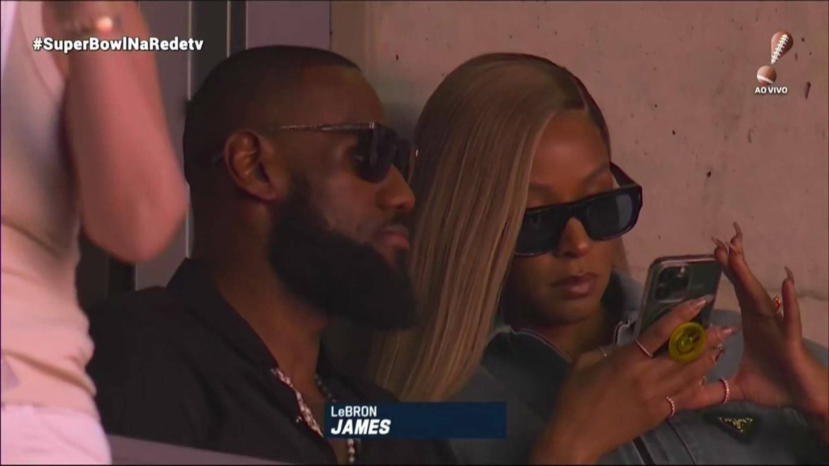 Cara Delevingne, Lebron James, Bradley Cooper, and H.E.R are also at the #SuperBowl  ahead of Rihanna’s performance #Fentybowl