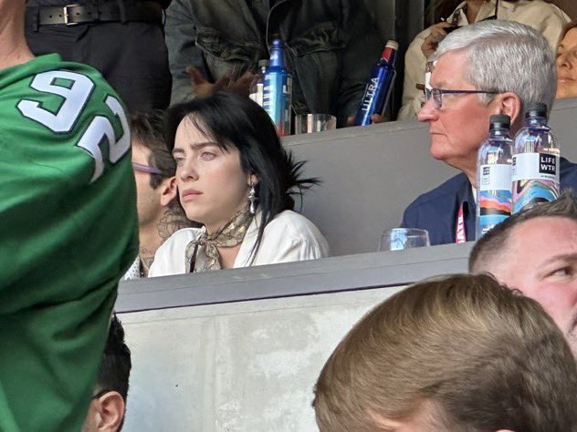 HYP3 on Twitter: "Otras celebridades en el #SuperBowl: Adele, Olivia