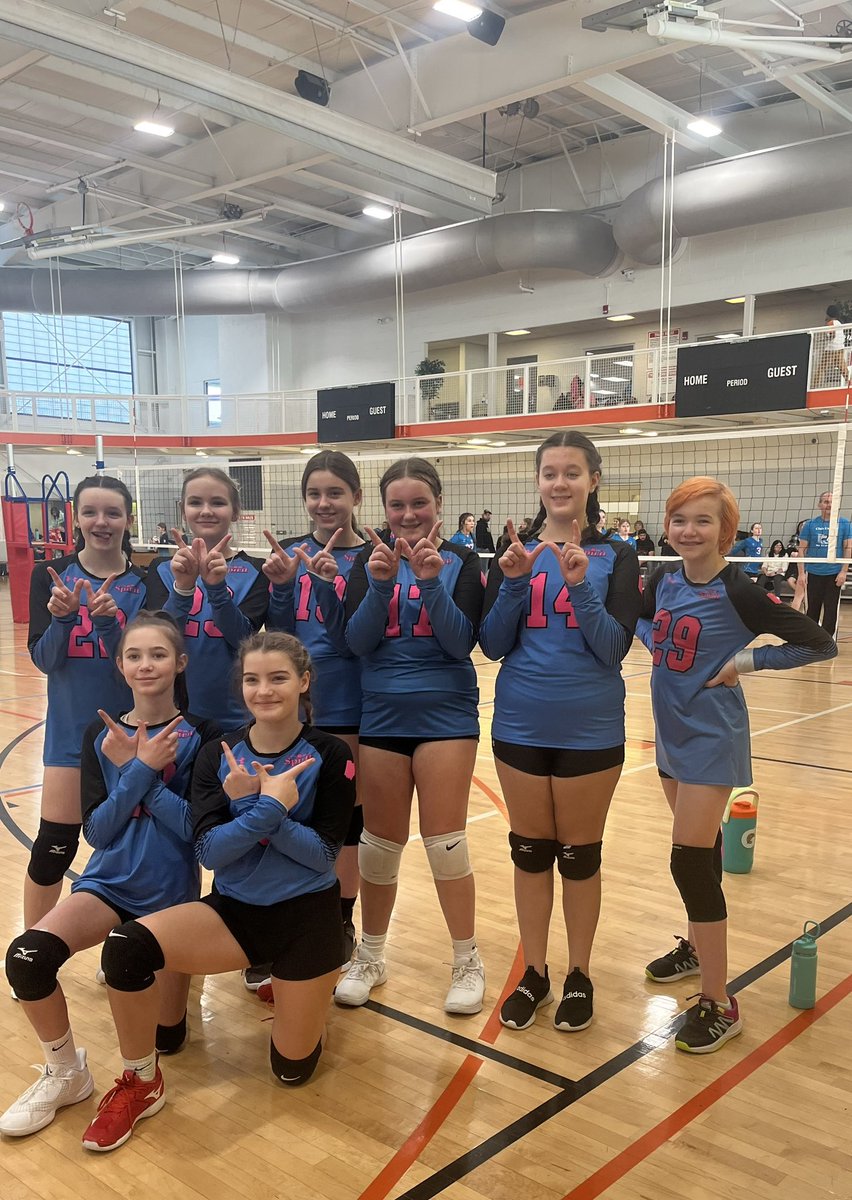 HUGE shoutout to our 12s White team for earning their first ever team win this weekend! Also HUGE shoutout to the Colts 11s team for coming 2nd in Silver at their tournament! Keep working hard!