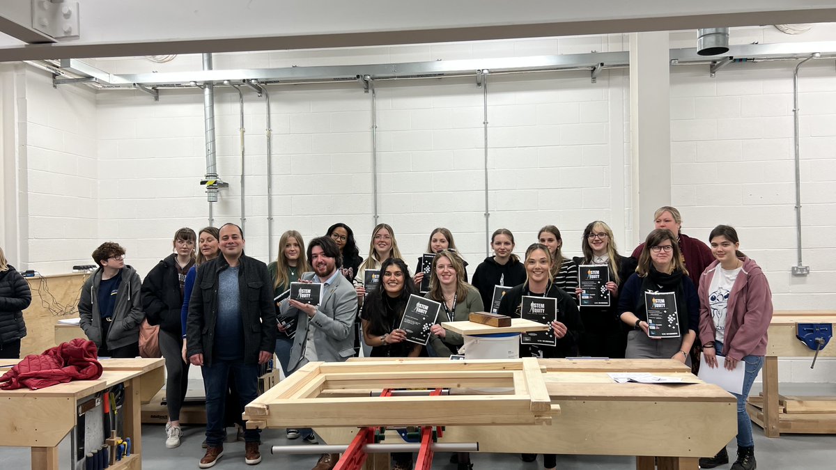 UHI_EngTech's tweet photo. We were glad to host @DingwallAcademy &amp; @alnessacad for the final workshop to our STEM Equity Project with @skillsdevscot. Our Project Lead, Jack M McIntyre &amp; Mentors led pupils though a fun tour of our campus, bookmarked with a civil engineering bridge building challenge! #STEM https://t.co/18N9R5rfAM