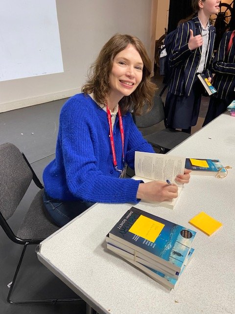 Thank you very much <a href="/sarahgovett/">Sarah Govett</a> for kicking off our library events for World Book Day (Week). I'm sure everyone listening to your talks and workshops now have all the creative writing tips downloaded to their brain in true dystopian style! We loved having you here <a href="/STAHSEnglish/">@STAHSEnglish</a>