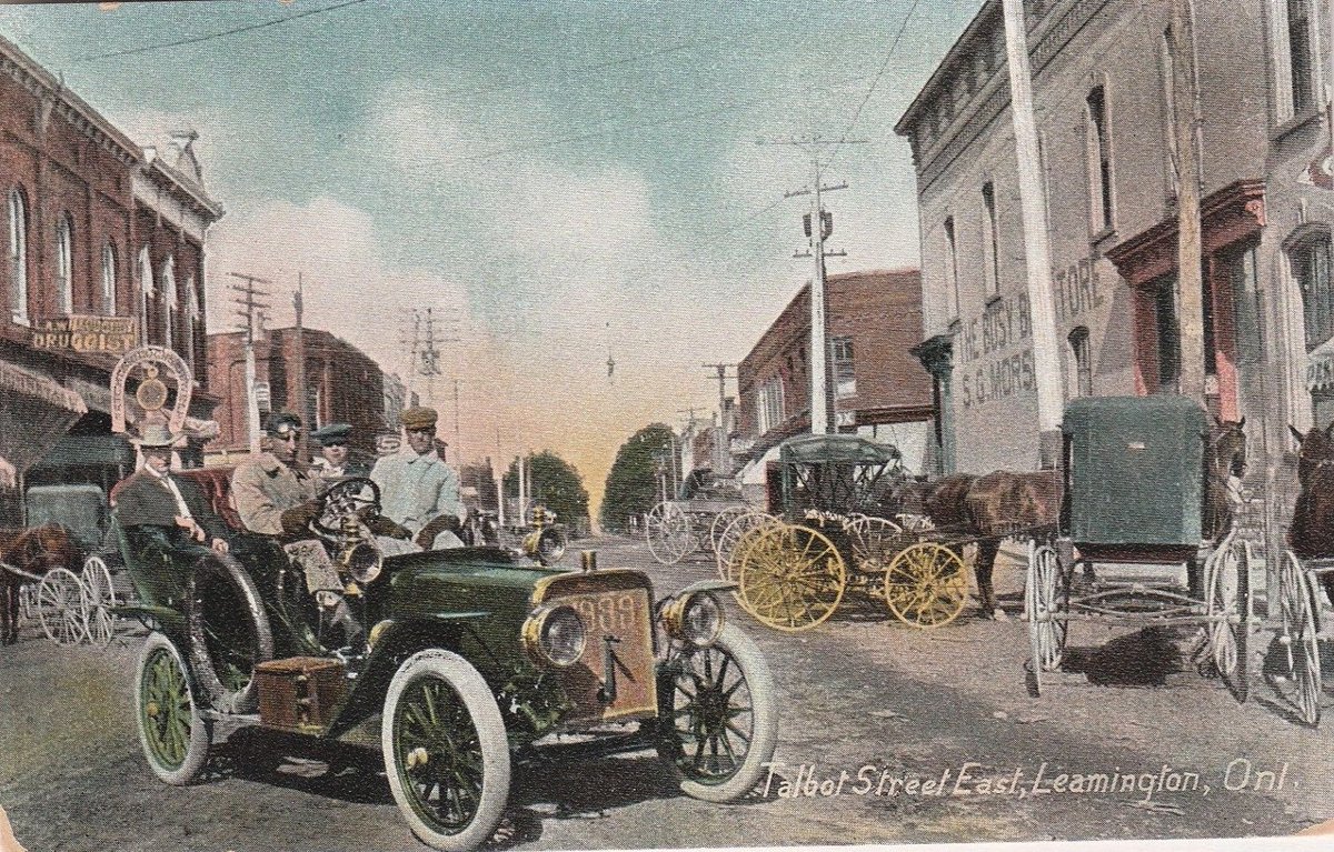 Canadian Auto Museum tweet media