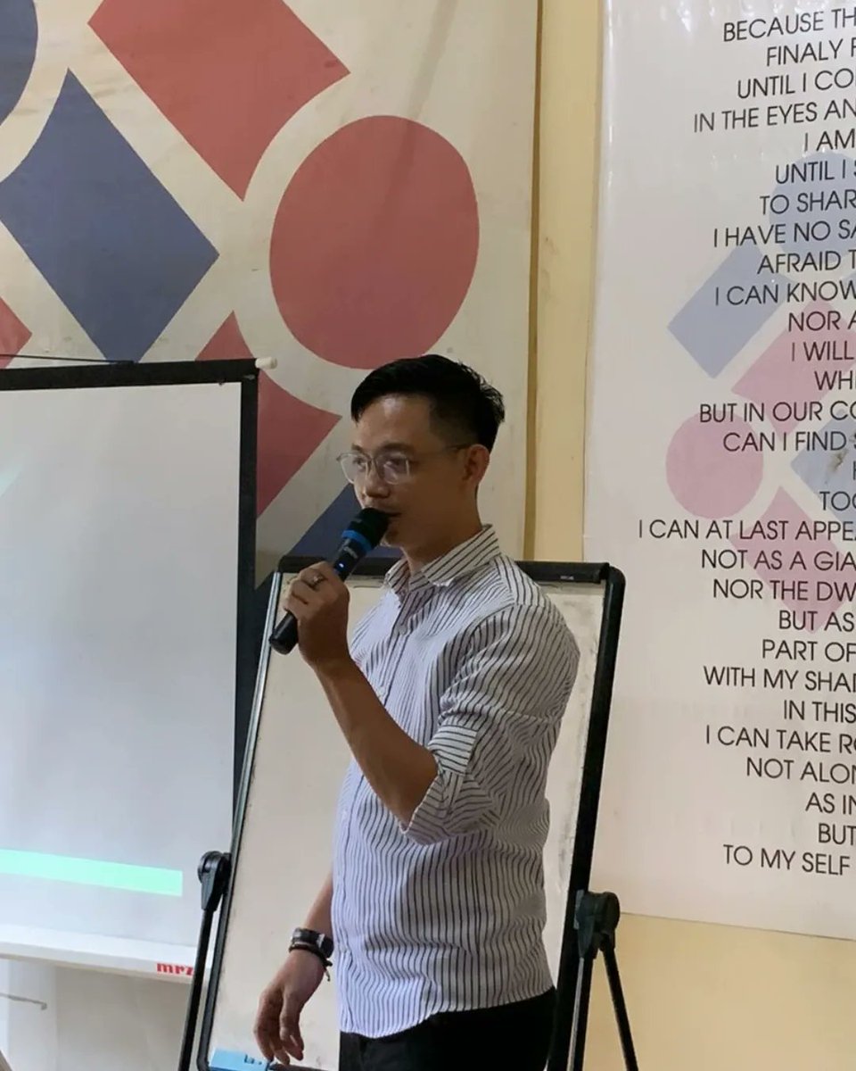 reggiepranoto's tweet photo. Memberikan sedikit Edukasi dan Motivasi kepada para Residen Rawatan di Yayasan Bersama Kita Pulih.
#edukasi #motivasi #konselor #kesehatanmental #adiksi #narkoba #praktisi #psikotropika #motivator #motivatorindonesia https://t.co/cczG1i8kHi
