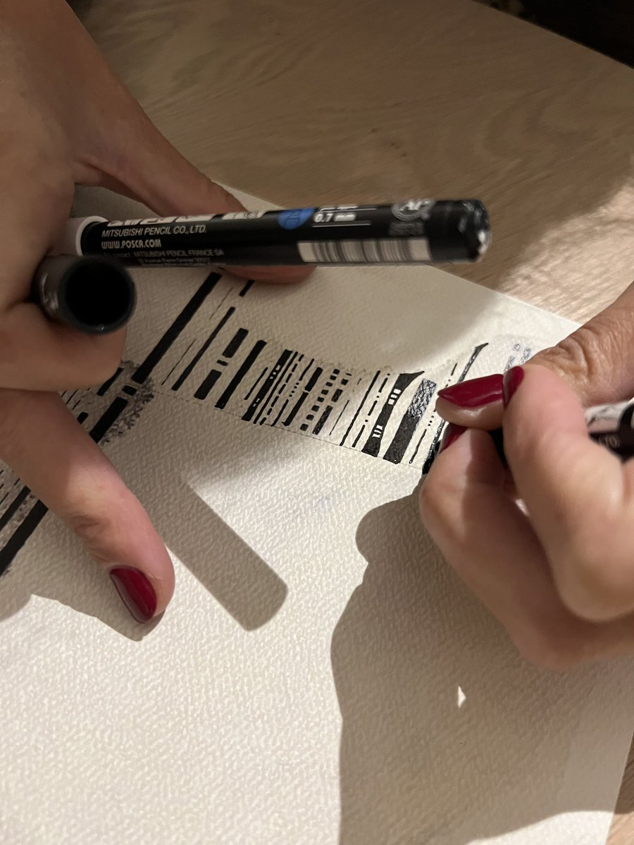 Arod_art_'s tweet image. Morning guys! A great week to all! 

💥💥💥

Line by line. This is an important part of my artwork. 
Visit my “111” Collection on @opensea. 
#NFT #NFTs #NFTCommunity #nftartcollector