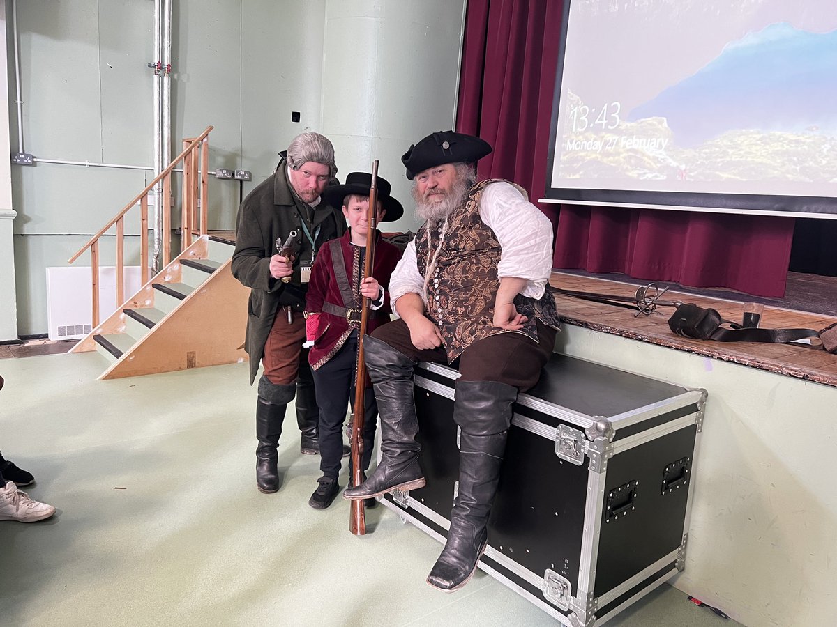 knockhally6's tweet photo. Year six Big Bang Day literally started with a ‘BANG!’

We have been looking at ‘The Highway Man’ poem for our Crime and Punishment topic. 
@TimeCapsuleEd https://t.co/1JSGXHjVmC