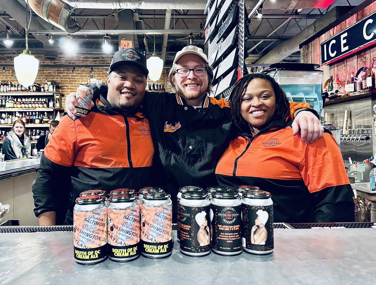 The South of DC Cream Ale is now available at @lighthousecanton! Crack a cold one with the crew! 

May the liquid always prevail! 🚀

🙏🏾🍻🙏🏾🍻🙏🏾🍻🙏🏾🍻🙏🏾🍻🙏🏾🍻
#dcbeer #mdbeer #pgcounty #dmv #craftbeer #pgcountymd #beer #craftbeerculture #beerlover #marylandbeer  #beerlovers