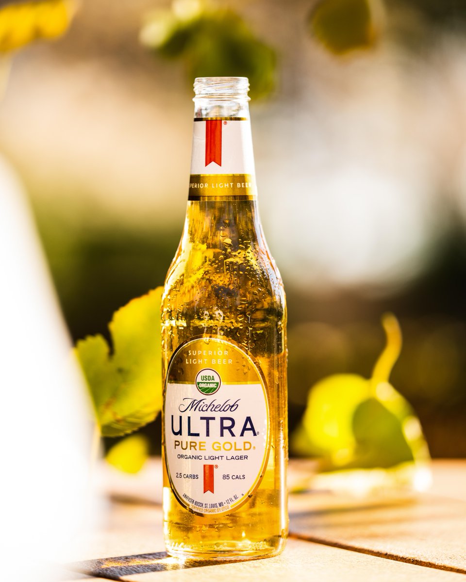 STILL the superior organic option that hits the spot EVERY TIME.  @MichelobULTRA #organicbeer #michelobultra #puregold #goldenhour