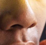 Smell loss from Covid is well-known. Other causes include: brain injury, genetics, chemical exposure, drug reactions, allergies, deviated septum, Parkinson’s, Alzheimer’s, Multiple Sclerosis, diabetes, Schizophrenia, Huntington's disease and Sjogren's. #AnosmiaAwarenessDay2023