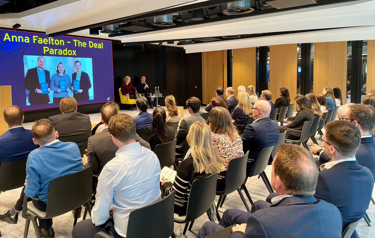 Thanks to #eycf for letting me &amp; <a href="/MDriessen_EY/">Michel Driessen</a> come and talk about The #DealParadox today at the quarterly CF meeting. Enjoyed catching up with old and new colleagues!