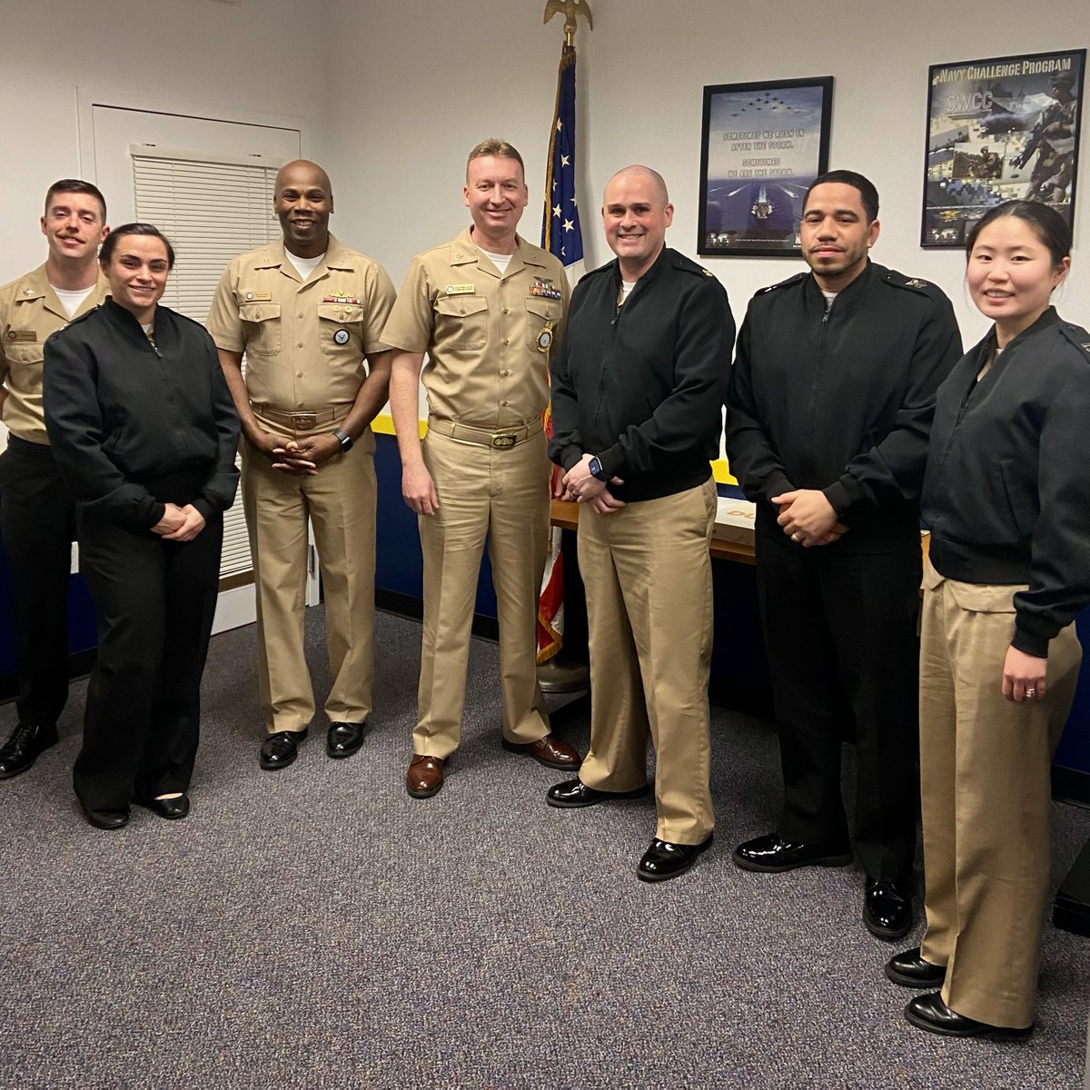 NTAGNewEngland's tweet photo. CNRC, Rear Adm. Alexis Walker and NCR, ​Master Chief Petty Officer Allchin met with NRS Providence Sailor during a recent visit.

#Leadership #CNRC #ntagnewengland #recruiting https://t.co/z3pjiQ358m