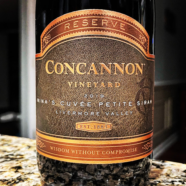 ICYMI on the #NittanyEpicurean the 2019 Reserve #PetiteSirah Nina’s Cuvée from @ConcannonVine #wine #Livermore #LivermoreValley #LiveALittleMore #lvwinecountry
nittanyepicurean.blogspot.com/2023/02/2019-c…