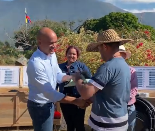 Productores de Miranda reciben su Kit Conuquero Tecnificado

ow.ly/Z4pQ50N3uRi