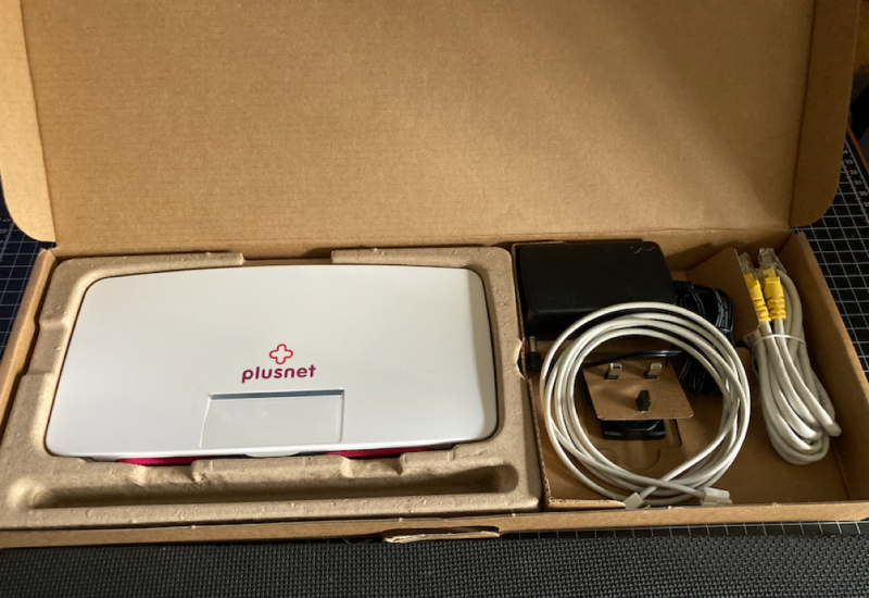 OFFER: Three Plusnet Hub One Broadband Routers (Spittalfield PH1) ilovefreegle.org/message/974046…