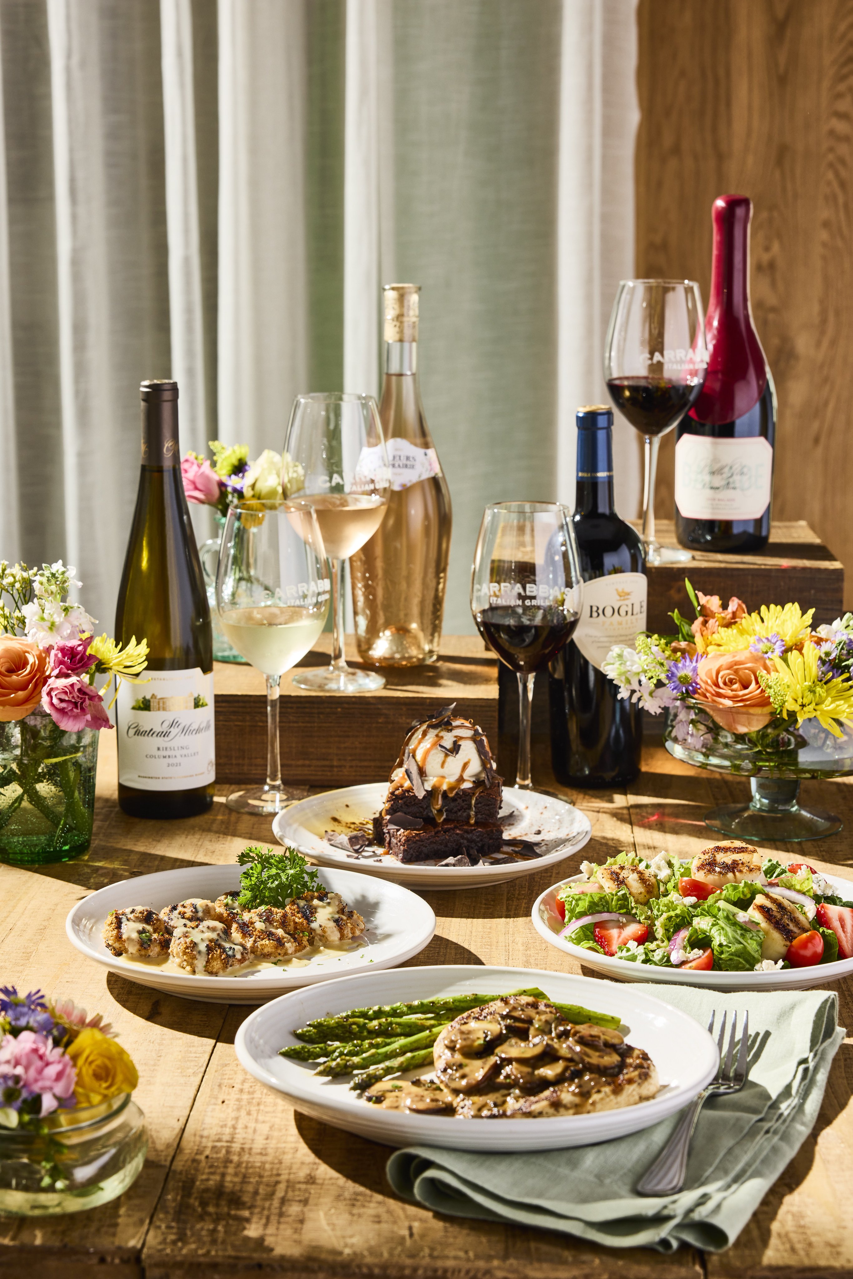 Carrabba's (Carrabbas) / Twitter