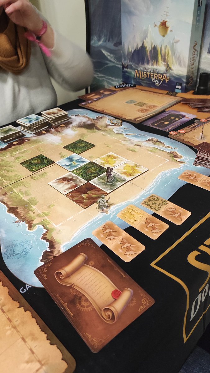 Edenys's tweet photo. Et voilà le #fij2023 c'est fini. Pas mal de découvertes au compteur avec des coups de cœur. En tête de liste dans le désordre, je dirais Kites, Maps of Misterra et Discordia. Avec une mention honorable pour Tell me more. Dans le viseur, je note Earth auquel je n'ai pas pu jouer. https://t.co/hL3lPXjvaR