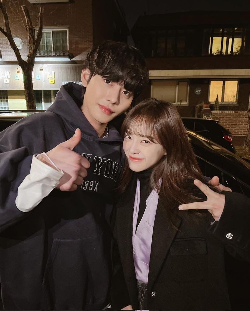 kdramatreats's tweet photo. Happy 1st Anniversary, Business Proposal 🥳💛 https://t.co/Rm0vB3jQAr
