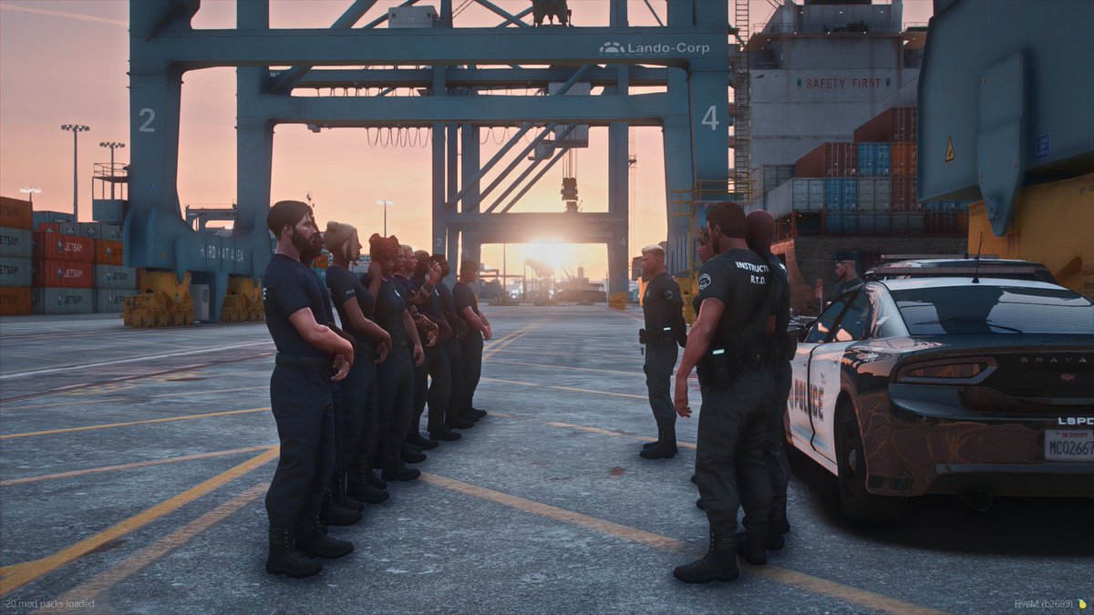 [LSPD - RTD 👨‍🎓]

📢 Finalizada la academia de la promoción 001 de la RTD en la comisaría N69 de Mission Row.

@old_school_rp
 | #LSPD #ObeyAndSurvive