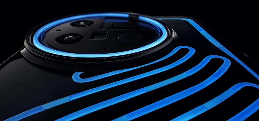 trakinenglish's tweet photo. OnePlus 11 Concept Phone Announced.

World's first phone with Active CryoFlux cooling technology.

#MWC23 #OnePlus11Concept #MWCwithTTE

@OnePlus_IN @oneplus https://t.co/9BEQUAZce5