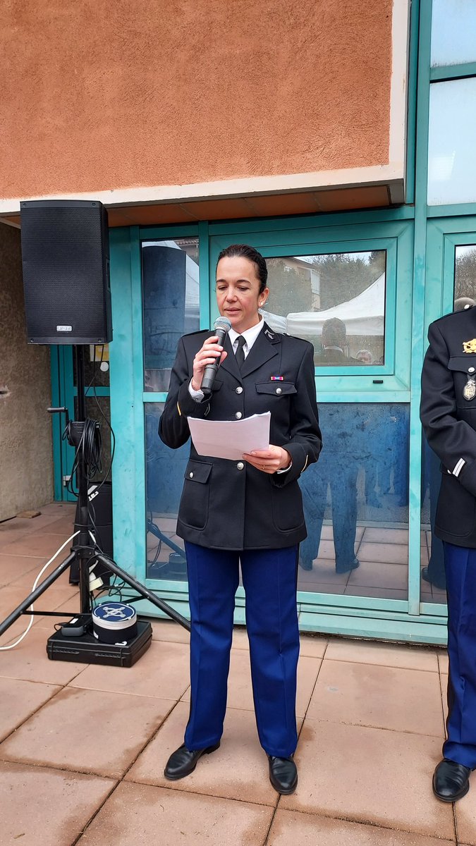 PR_Marseille's tweet photo. L'association PAVPAE inaugure l' espace d'audition des victimes mineurs et témoins avec un partenariat d entreprises au sein de la gendarmerie d'Aubagne. Merci aux gendarmes qui ont permis cete magnifique réalisation. 50 enfants ont déjà bénéficie de cet accueil @Gendarmerie_013 https://t.co/NZYxrbLweL