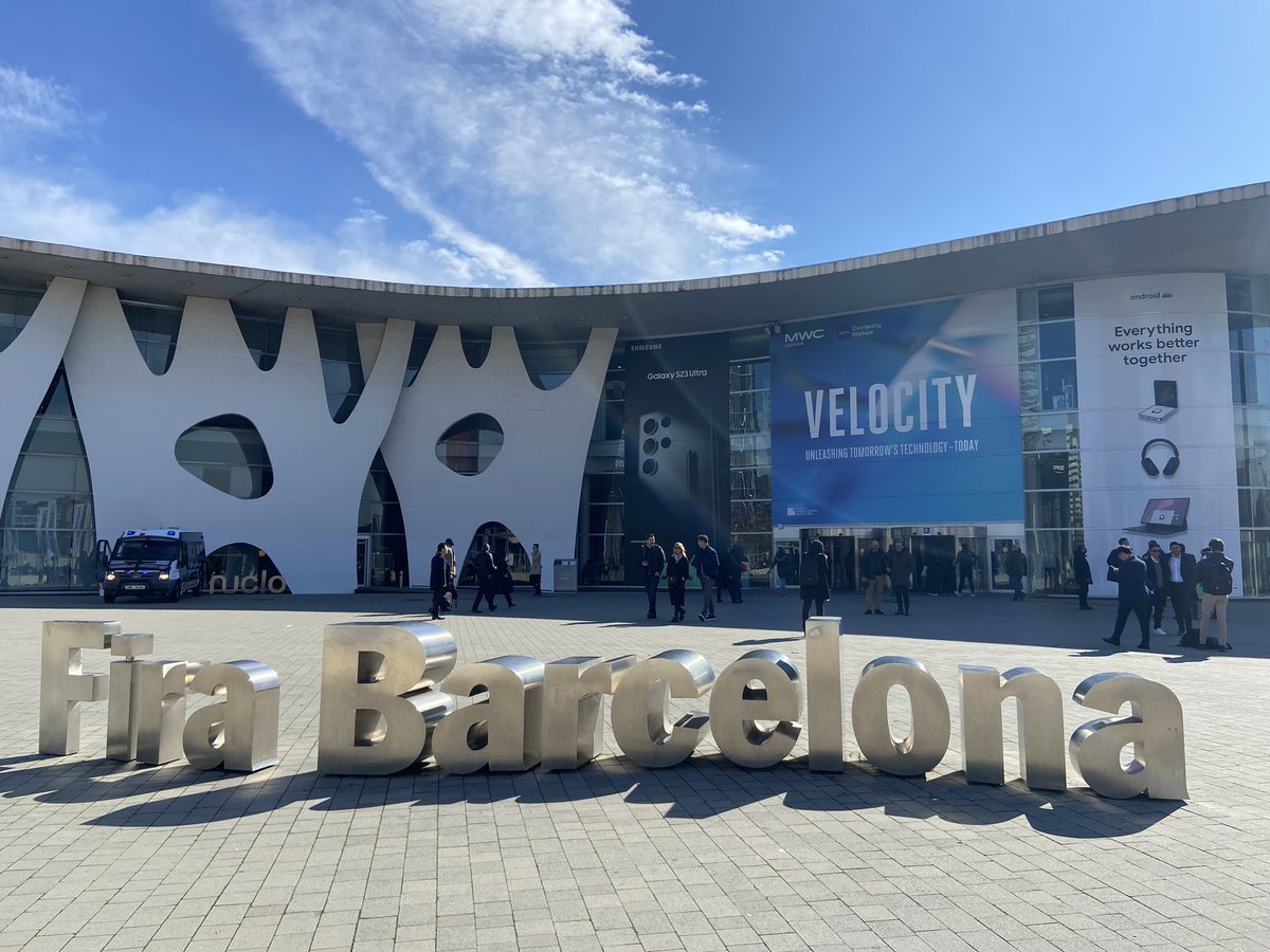adgage_es's tweet photo. Hola Barcelona! Un año más estamos en el #MWC23 para conectar con la innovación y todas las novedades en tecnología digital. #Metaverse #AdTech #Gaming #DigitalMarketing #MobileAdvertising #Data #5G #Velocity ¿Nos vemos por aquí? https://t.co/Wv7ki53CWY