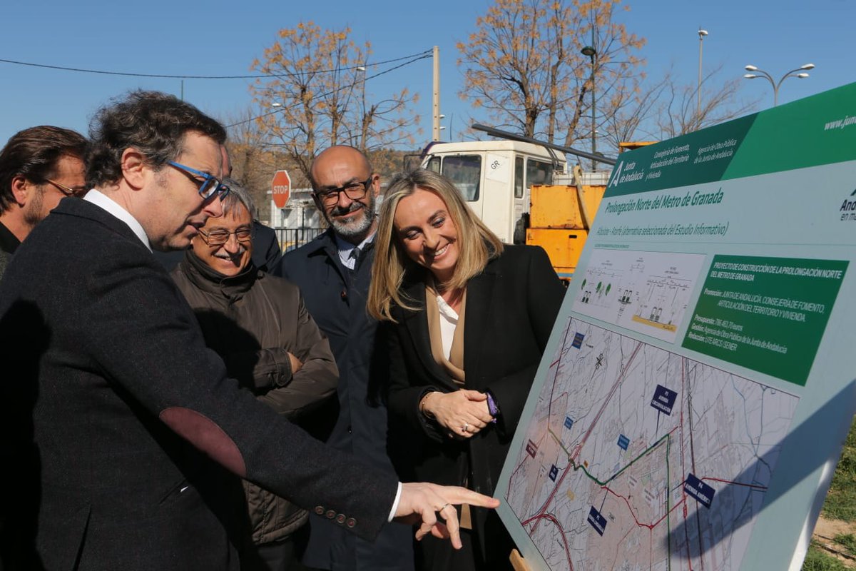 marifrangr's tweet photo. 🚇 Hoy ha comenzado la campaña de catas geotécnicas para la prolongación norte de @MetroGranada 

Son claves para dar mayor definición a los documentos técnicos y a la redacción del proyecto

✔️Seguimos avanzando en la segunda fase de la ampliación de la red del metro

#Cumplimos https://t.co/bfNjcOA9q1