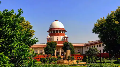DainikBhaskar's tweet image. रिनेमिंग कमीशन बनाने की मांग वाली याचिका SC में खारिज: कहा- इससे वे मुद्दे जिंदा होंगे, जो देश में उबाल ला देंगे
#RenamingCommission #SupremeCourtOfIndia 
dainik-b.in/7J79naS1Kxb