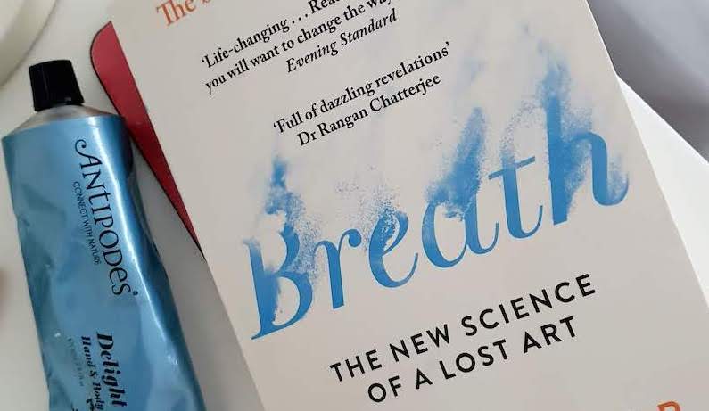Better 2 #breathe  through your nose or mouth? Your diaphragm flatten/contract when you #inhale This #podcast  won't change your life but u will think about how u breathe in a whole new way bit.ly/PODCASTBreathe… <a href="/acast/">Acast</a> @GoalhangerPods <a href="/BBCWomansHour/">BBC Woman's Hour</a>  <a href="/OxygenAdvantage/">The Oxygen Advantage</a>