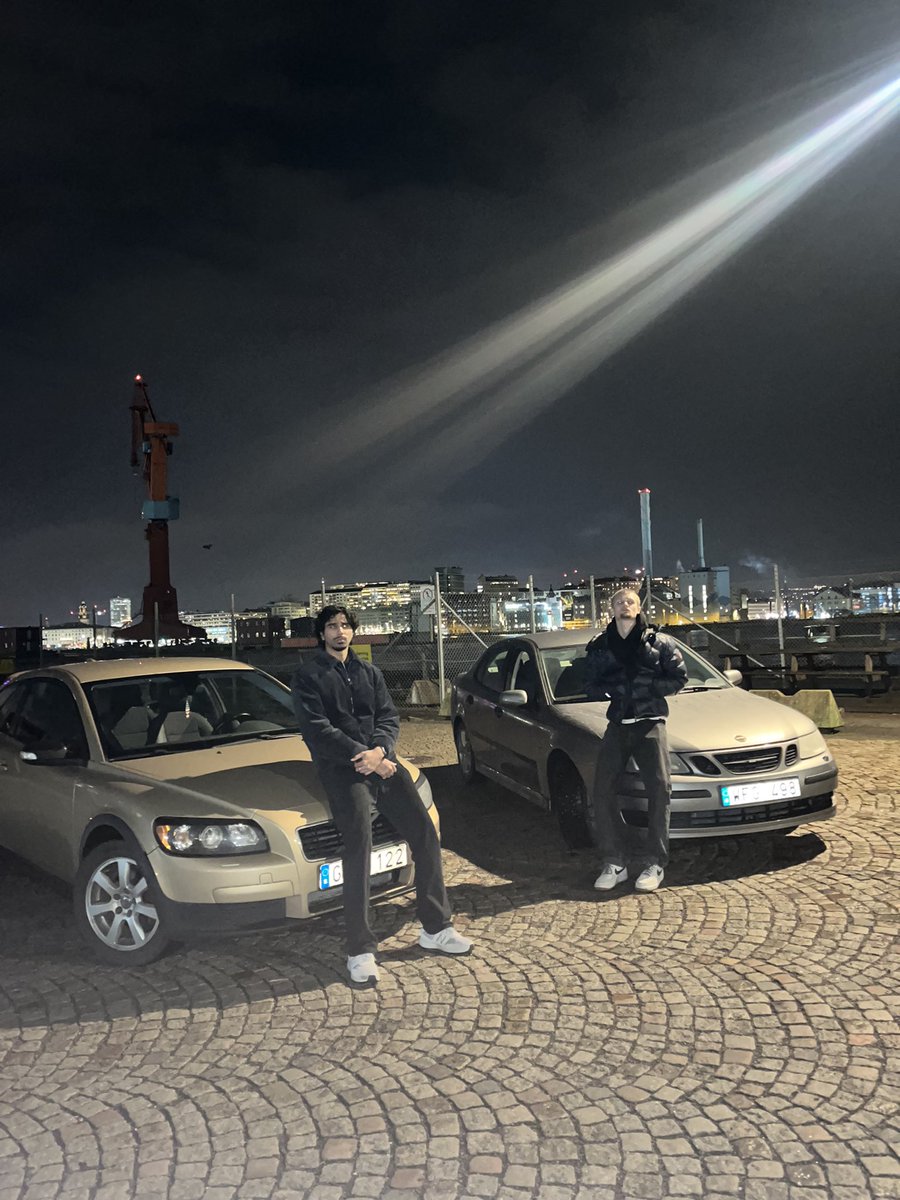 SHermenius's tweet photo. Happy fucking birthday my brother @Akashnair_10❤️crazy proud of what you’ve accomplished at 20, stay winning bro❤️💪🏼 https://t.co/AL2c0knH6a