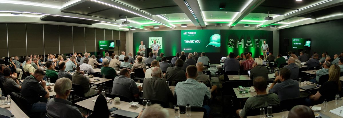 IgorTeslenko4's tweet photo. #SMARTAgriculture was a focal point for this year's Annual Pioneer® Kick-Off Conference in Gauteng, South Africa, where participants spent two days discussing strategy and campaign plans.
#PioneerSeedSA #DrivingFarmingForward https://t.co/Sd8OiMlxnX