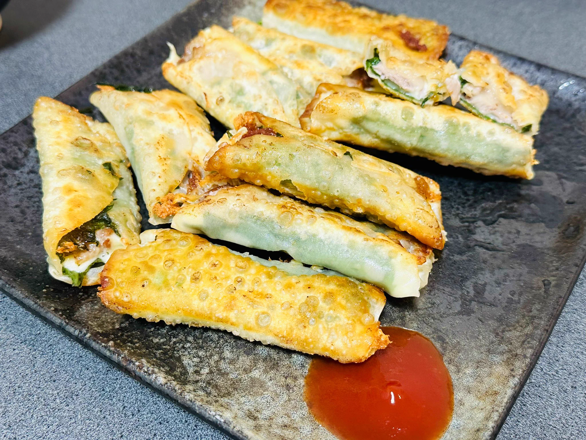 豚+大葉+チーズなんて…
なんてハズレない組み合わせ！🐷🌿🧀
うまぁ( ˊ̱˂˃ˋ̱ )✨  