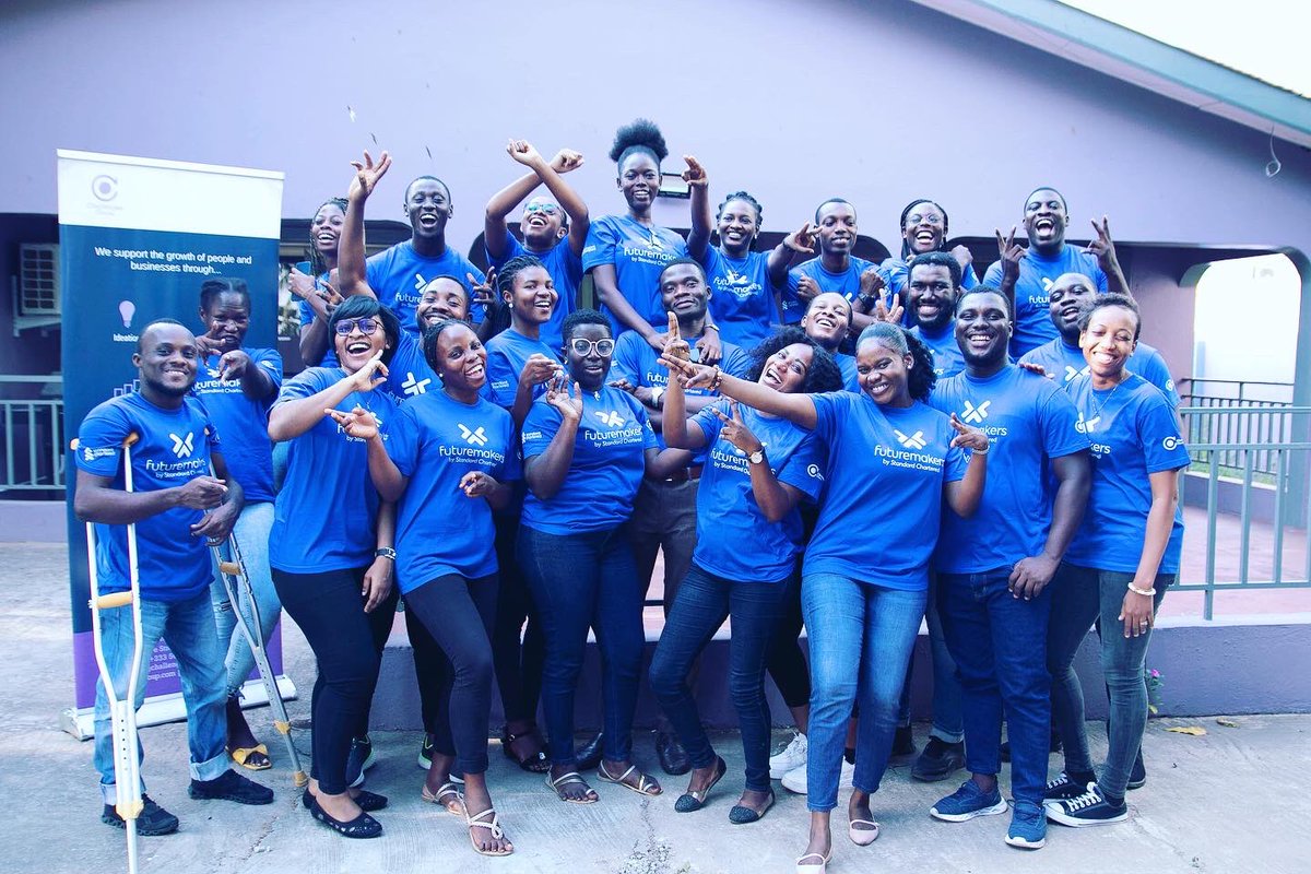 ChallengesGhana's tweet image. Starting a new journey with the first step! Our Junior Associates are now fully equipped to begin placement after weeks of rigorous training to support the various businesses they&apos;ve been assigned. Today marks the beginning of a new chapter!

#scfuturemaking #hereforgood #youth