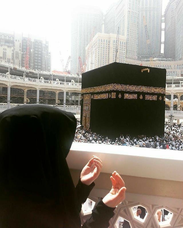 Al_Quds__79's tweet photo. WANITA SHOLEHAH VS BIDADARI SYURGA

Kenapa wanita sholehah itu lebih mulia daripada bidadari syurga? 

Krn bidadari tidak merasakan apa itu kesusahan utk berhijrah dari jahiliah menuju cahaya hidayah. https://t.co/B2y2hBFfkN