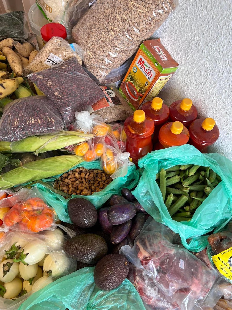 anwiworldwide's tweet photo. There is no better nutrition than my #africanheritagenutrition for health, enjoyment and long life. Do you agree? #africanfood #dietician https://t.co/haR2aDkg8q