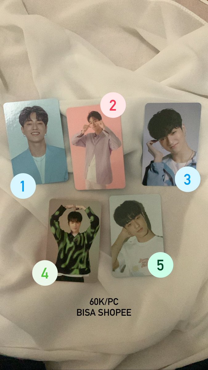 HRUT0's tweet photo. Wts | Want To Sell photocard haruto treasure | Bisa oren, 50-60K. https://t.co/RFpbINaf3r