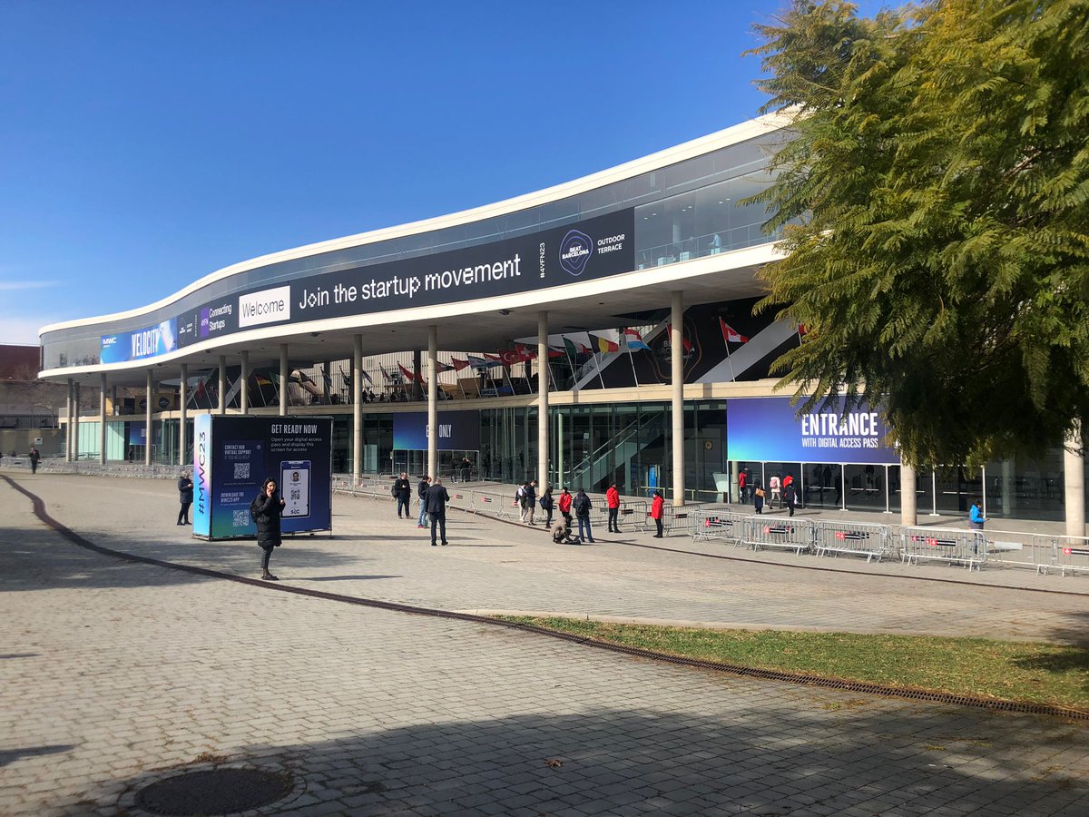 Lanzadera (@lanzaderaes) on Twitter photo Arranca el <a href="/4YFN_MWC/">4YFN</a> 🙌Un año más, compartimos stand junto al ecosistema emprendedor valenciano, gracias a <a href="/valenciactiva_/">València Activa</a> y @VITEmprende 🔝
¿Quieres saber todo lo que podemos ofrecerte en Lanzadera y <a href="/marina_empresas/">Marina de Empresas</a>? Te esperamos en el stand 8.1 B13 🥳
#Time4Valencia #4YFN23 Arranca el <a href="/4YFN_MWC/">4YFN</a> 🙌Un año más, compartimos stand junto al ecosistema emprendedor valenciano, gracias a <a href="/valenciactiva_/">València Activa</a> y @VITEmprende 🔝
¿Quieres saber todo lo que podemos ofrecerte en Lanzadera y <a href="/marina_empresas/">Marina de Empresas</a>? Te esperamos en el stand 8.1 B13 🥳
#Time4Valencia #4YFN23