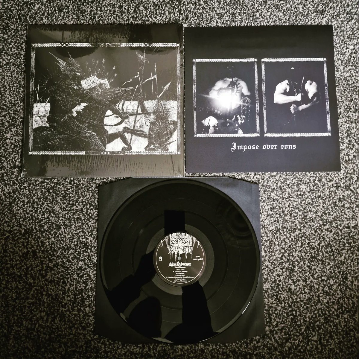 LordOfTheShado8's tweet photo. Black Metal Monday Unboxing. Hard work pays off, massive thanks to the family @deathprayerrecords for all their support and continuous work. Have reviewed some of the best releases this year. #arasubversor #VowOfDominiom @calderum_blackmetal #lordcramridor on stunning purple wax. https://t.co/iohcRLMGG9