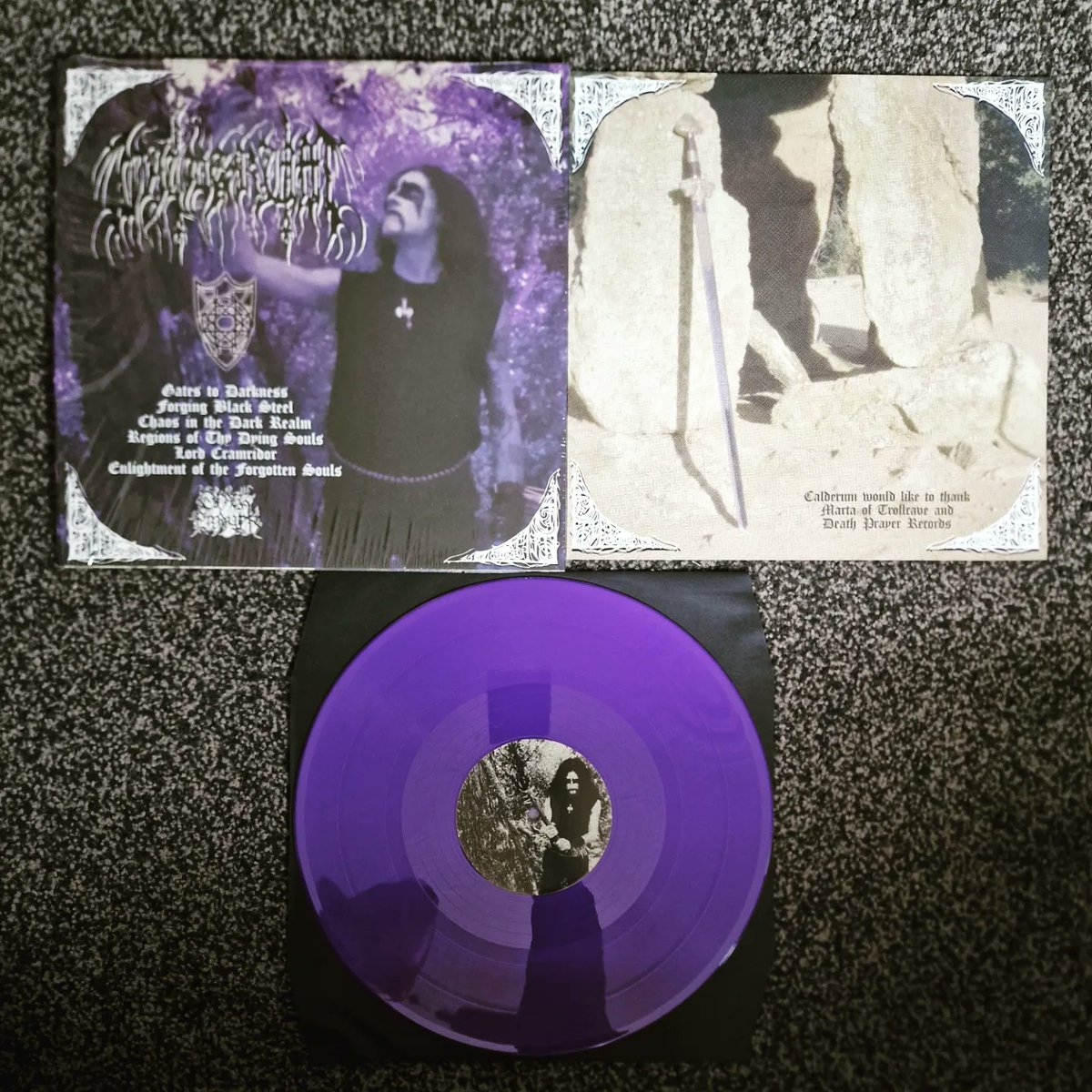 LordOfTheShado8's tweet photo. Black Metal Monday Unboxing. Hard work pays off, massive thanks to the family @deathprayerrecords for all their support and continuous work. Have reviewed some of the best releases this year. #arasubversor #VowOfDominiom @calderum_blackmetal #lordcramridor on stunning purple wax. https://t.co/iohcRLMGG9