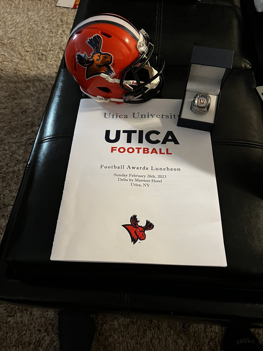 TonyMaldonado75's tweet image. What a fantastic way to put a bow on historic season… thank you to all the coaches, all the seniors and of course the 12th man crew. Mooseamaniacs are running wild! Super proud of you Izzy.. keep grinding… we aren’t don’t yet #moosemania #12thman #fearit