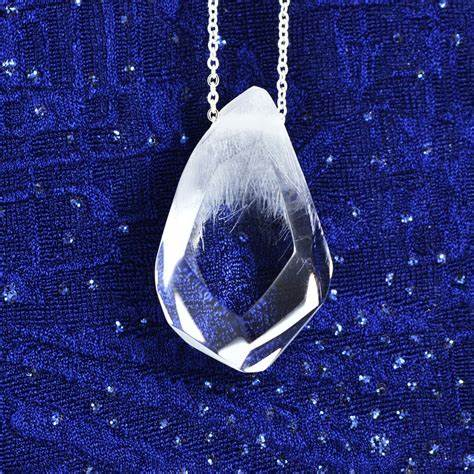 cvm_ve's tweet photo. #TriviaCVM || Última pista: La conformación del diamante más grande del universo implicó la transformación de hidrógeno en helio, que después se convirtió en carbono.
¿Ya sabes cuál es el diamante más grande del universo? ⁉️🤯🤷♀️🤷
#27Feb
#27FRebeliónAntimperialista https://t.co/2d09iahTwA