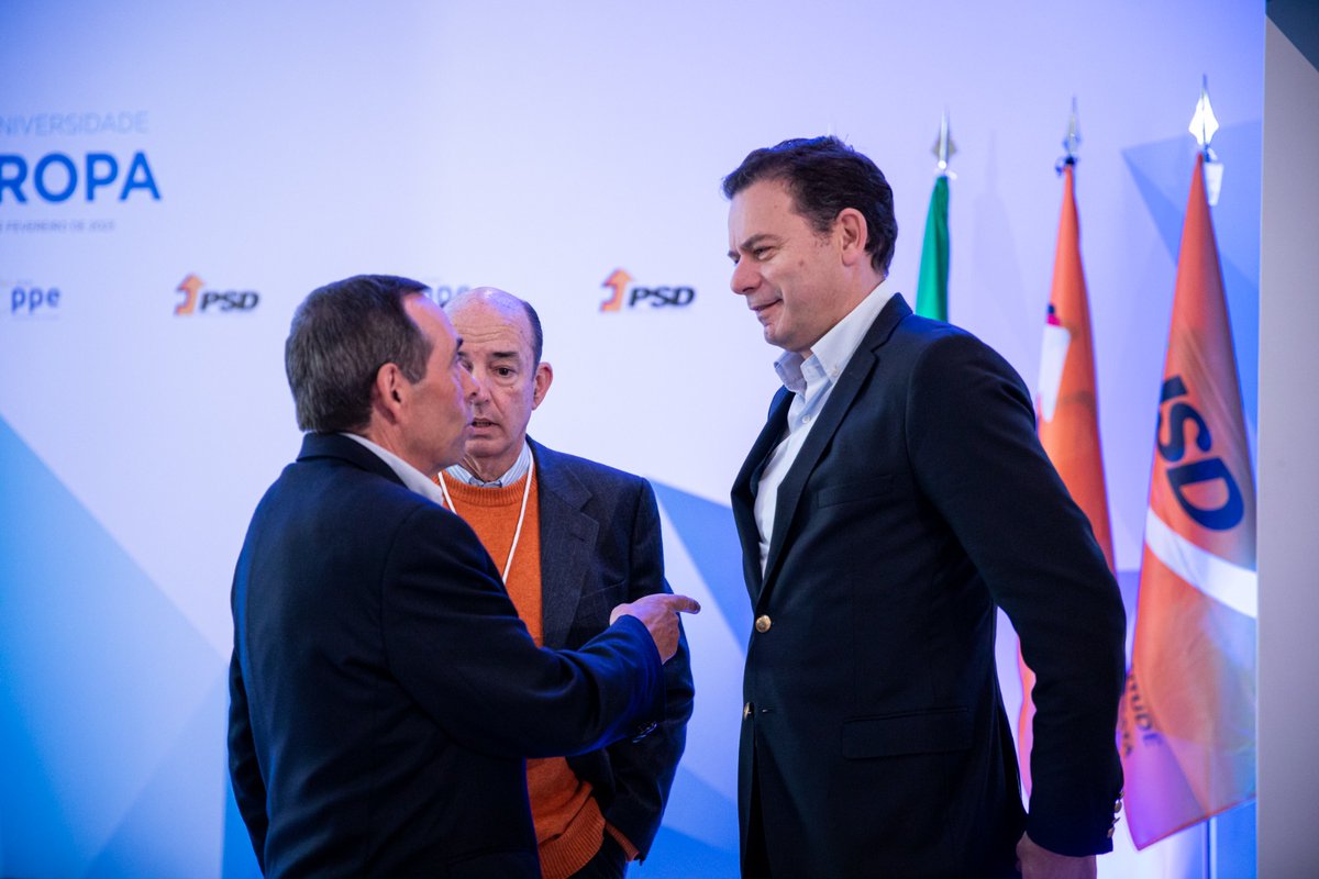 Álvaro Amaro (@alvaroamaroeu) on Twitter photo No encerramento deste grande evento, a Universidade da Europa, com um discurso de Luís Montenegro pleno de convicção e de esperança num Portugal mais próspero e mais justo. No encerramento deste grande evento, a Universidade da Europa, com um discurso de Luís Montenegro pleno de convicção e de esperança num Portugal mais próspero e mais justo.