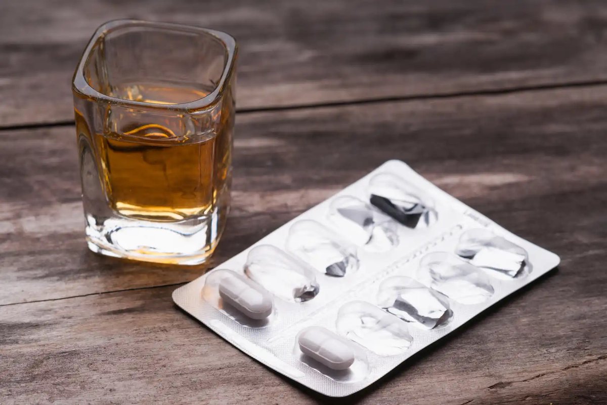 h23_fr's tweet photo. #Alcoolisme : Un médicament pour le psoriasis... qui soignerait aussi l'addiction à l’#Alcool
➡️ https://t.co/XLE7YoP2we

#Dépendance ; #Addiction https://t.co/GIhEOIFgUC