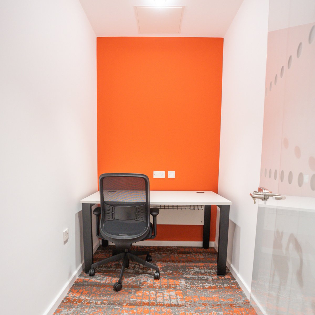 Estilo Interiors (@estilointeriors) on Twitter photo We are excited to share our CAT A+ design that features a bright and colourful space that is sure to inspire and energise the team. For more information on this project, head over to our instagram. Video showcase coming soon! We are excited to share our CAT A+ design that features a bright and colourful space that is sure to inspire and energise the team. For more information on this project, head over to our instagram. Video showcase coming soon!